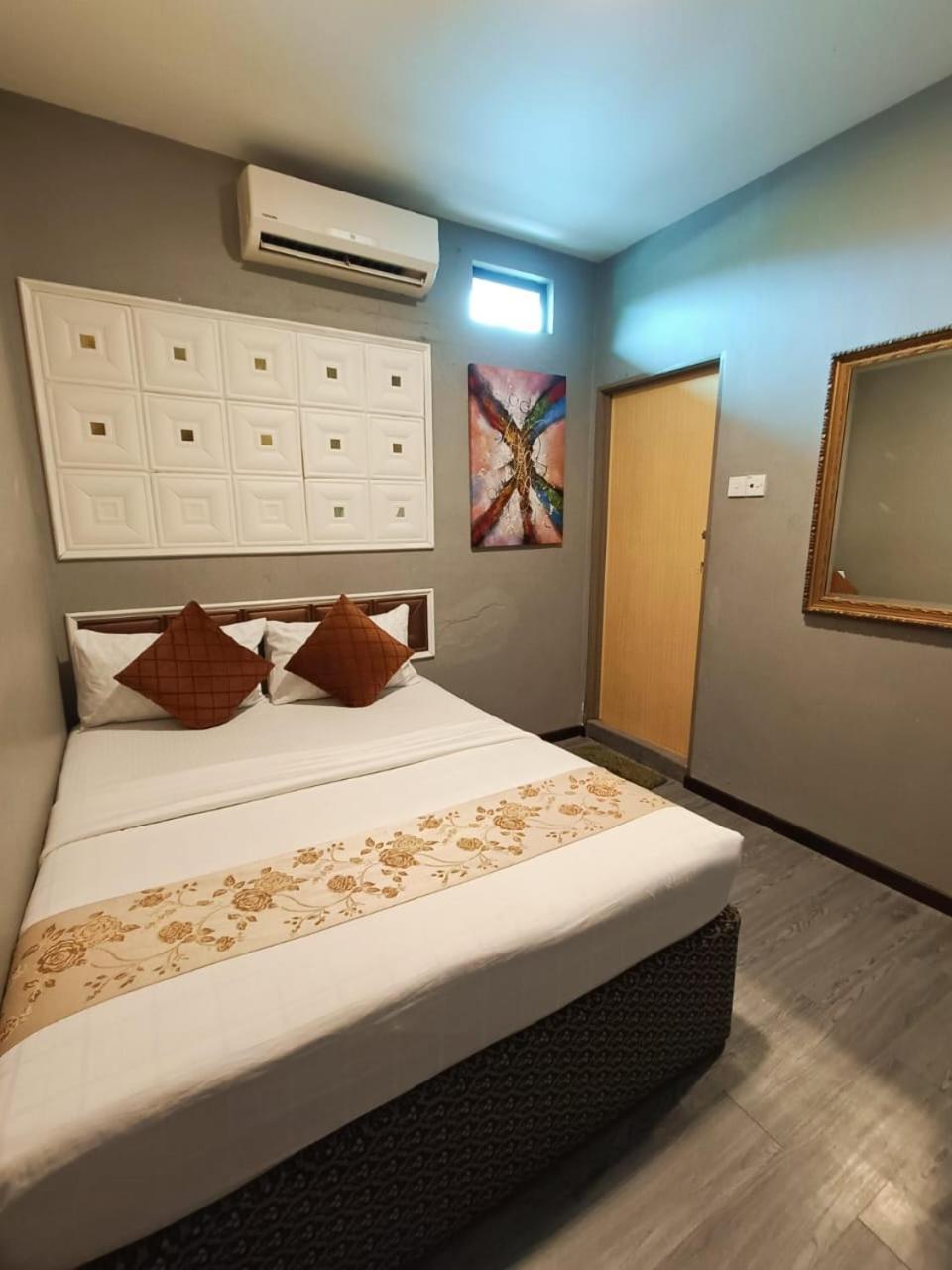 Tc Theme Park Guest House Kuantan Extérieur photo